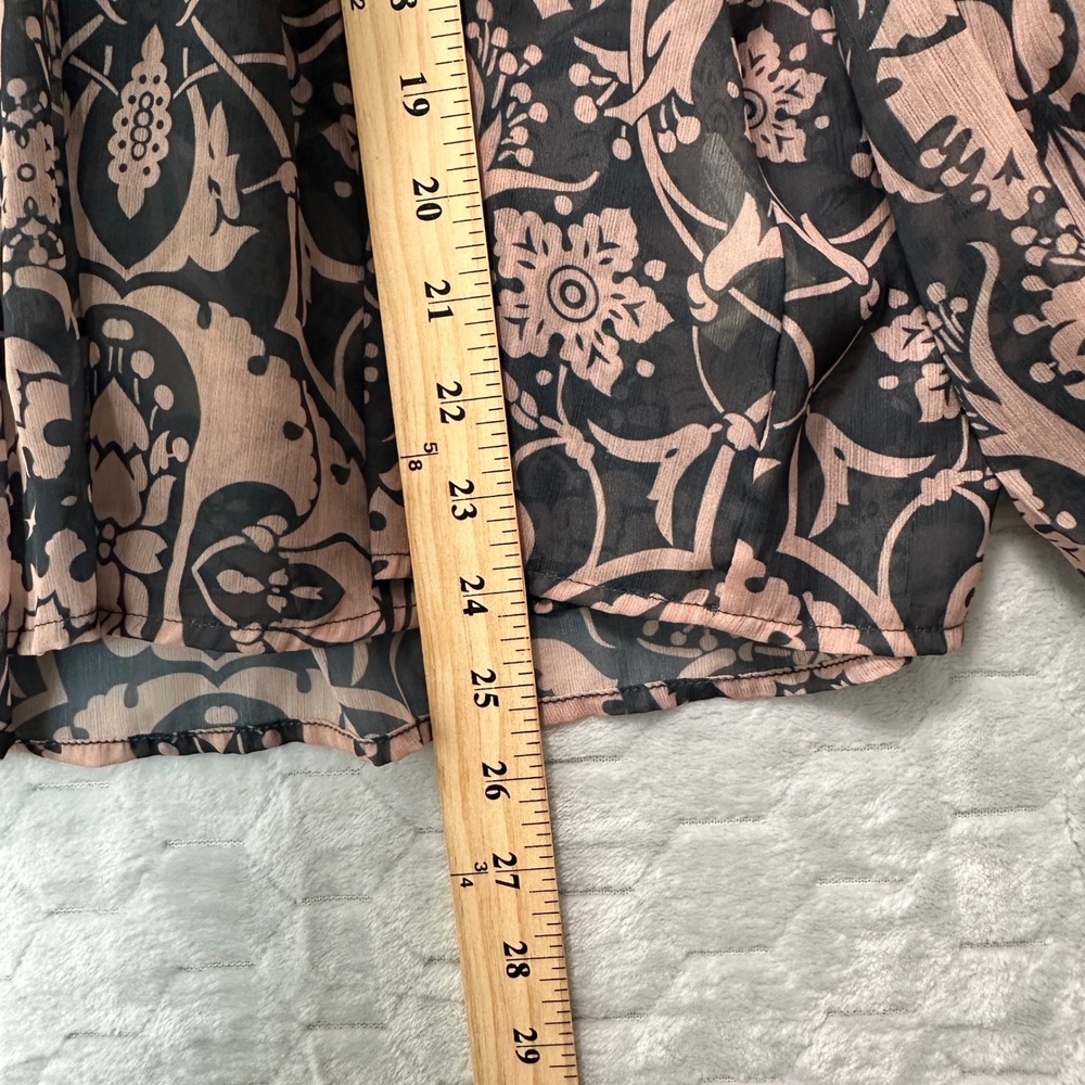 Let Me Be Anthropologie Peasant Top XS Black Floral Boho Cottagecore Earthy - Picture 7 of 8